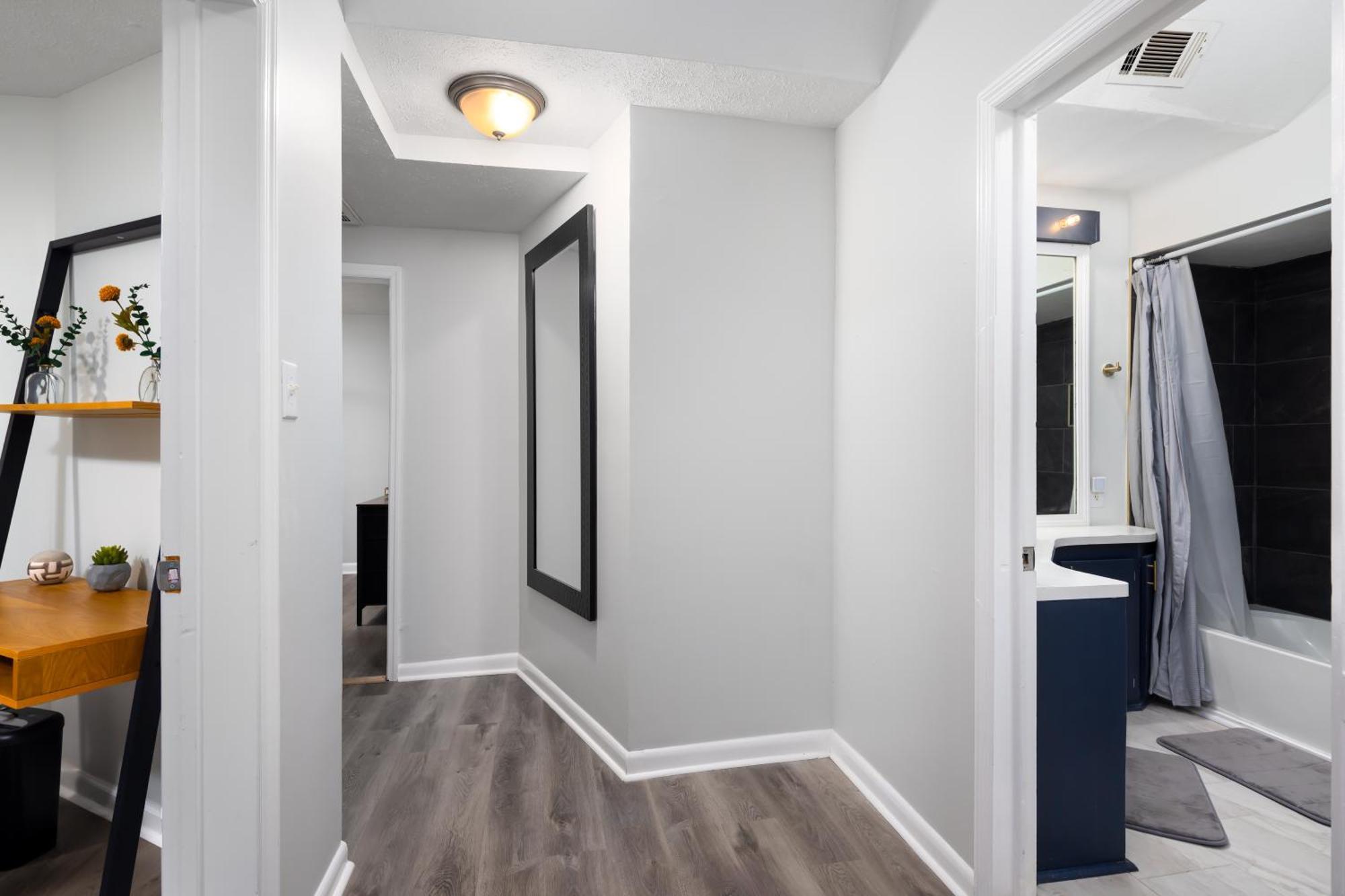 2 Bedroom Ft Moore Retreat Columbus Buitenkant foto