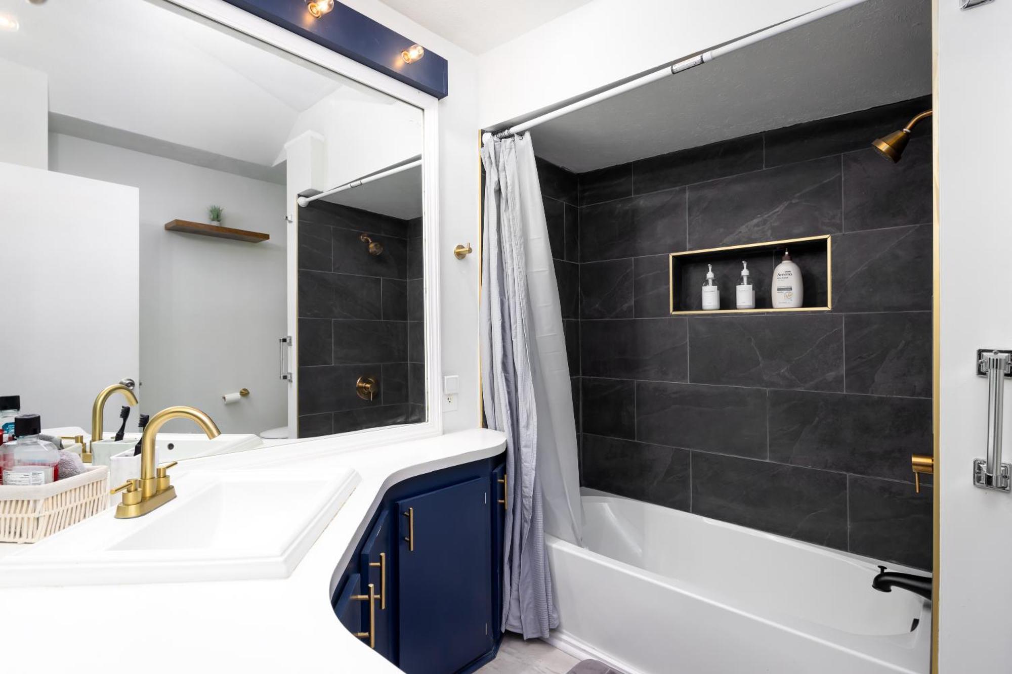 2 Bedroom Ft Moore Retreat Columbus Buitenkant foto